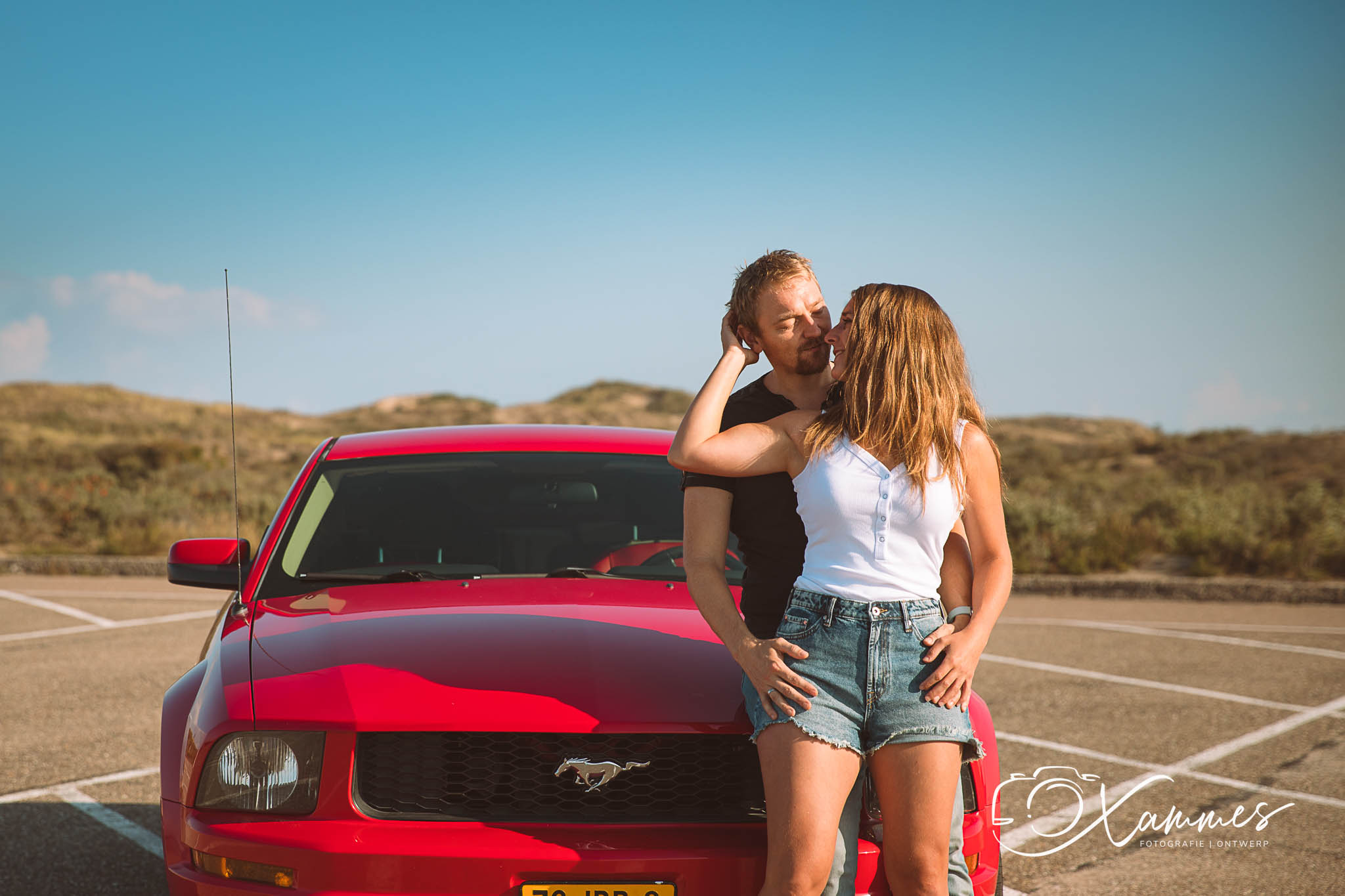 Ontdek waarom een loveshoot zoveel meer is dan alleen mooie foto’s. Een moment van echte verbondenheid, spontane liefde en blijvende herinneringen. Lees meer!