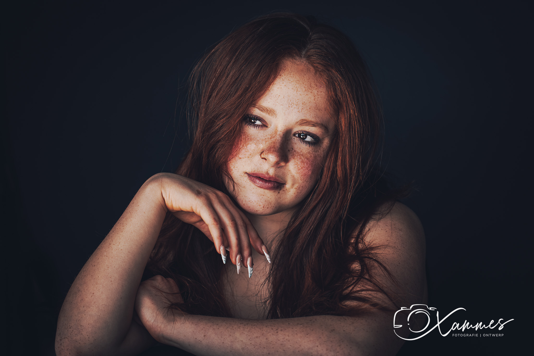 Ik kom met liefde en plezier bij je thuis om een puur portret te maken dat echt jouw persoonlijkheid vastlegt of dat van je kind