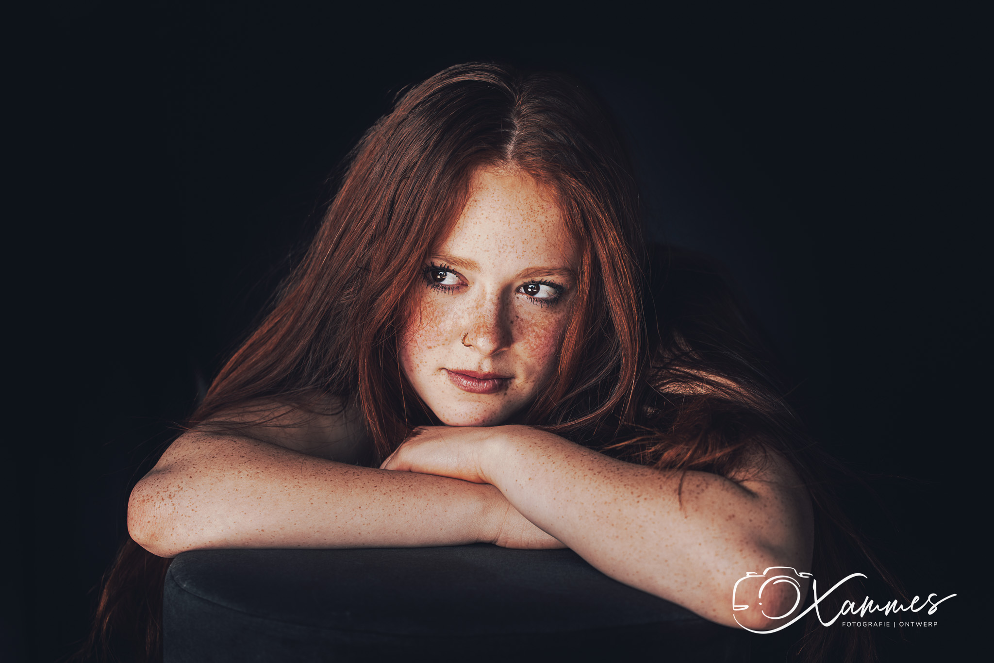 Ik kom met liefde en plezier bij je thuis om een puur portret te maken dat echt jouw persoonlijkheid vastlegt of dat van je kind